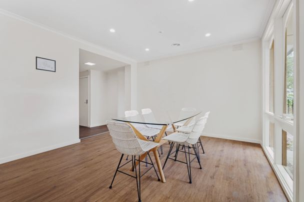 Single Ensuite Room - Photo 1