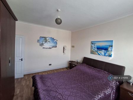 2 bedroom maisonette to rent - Photo 3