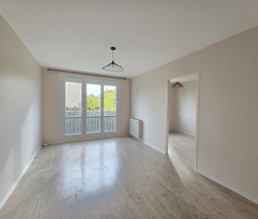 Location Appartement 2 pièces 43m² TROYES 10000 - Photo 2
