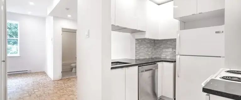 2235 Prud’Homme - Douek.ca | 2235 Avenue Prud'Homme, Montreal - Photo 1