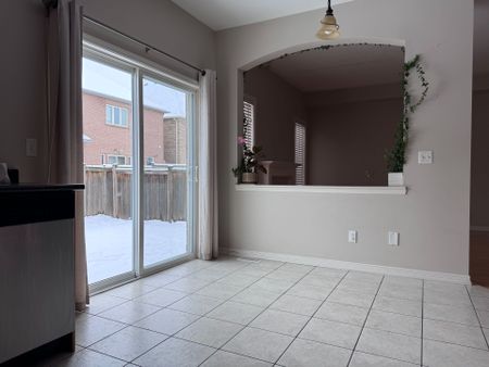 For Lease - 3196 Tim Dobbie Drive, Burlington, Ontario - Photo 5