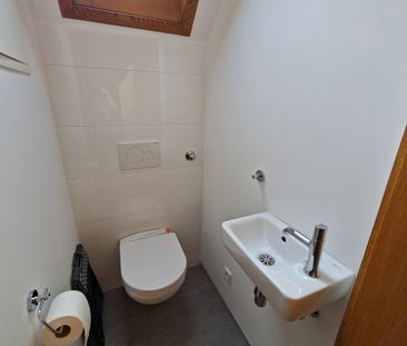 ~ ERSTBEZUG N. SANIERUNG: Sehr schöne, tolle 2-Zi.-Wohnung * neue E... - Photo 5