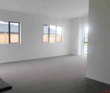 Four Bedroom Family Home - Photo 1