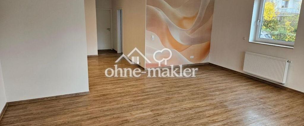 Schöne große 3 Zimmer-Wohnung mit Terrasse und Garten - Foto 1