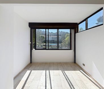 Location Appartement 2 pièces 36m² MOUGINS 06250 - Photo 4