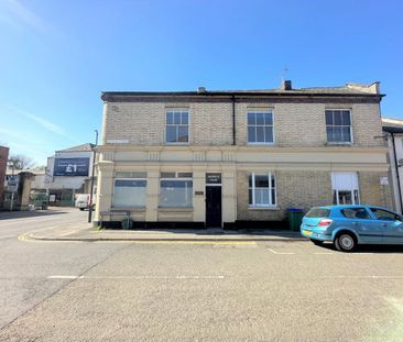 1 bedroom in a house share to rent - Photo 3