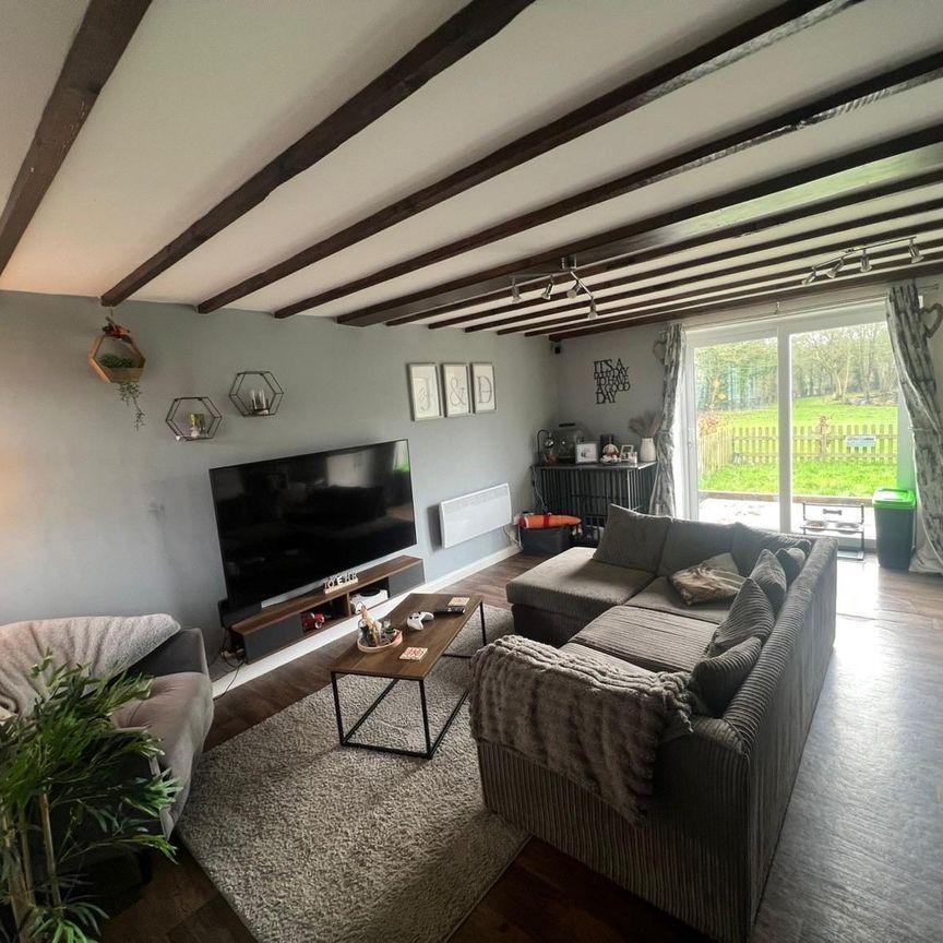 East Road, Horncastle, Tetford - Photo 1