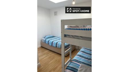 2-bedroom house for rent in South City Centre, Dublin - Photo 4