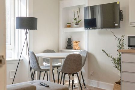 Princes Street - Photo 2