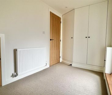 2 bedroom barn conversion to rent - Photo 4