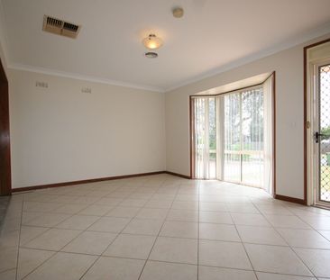 Home For Rent - Photo 3