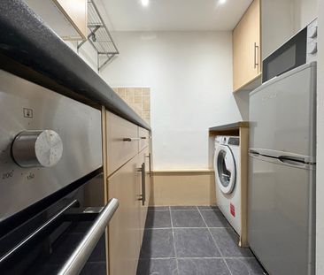 1 bedroom studio apartment to rent - Photo 4