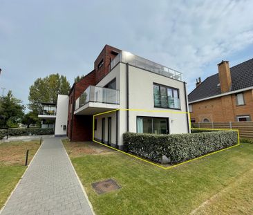 TE HUUR: Instapklaar appartement met 2 slaapkamers in Wevelgem. - Foto 5