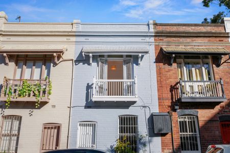 18 Bland Street, Woolloomooloo NSW 2011 - Terrace For Rent | Domain - Photo 2