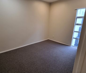 Recently Refurbished in Q-central - Photo 2