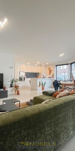 Te huur, gelijkvloers nieuwbouw appartement met 2 slaapkamers in Ronse - Foto 1