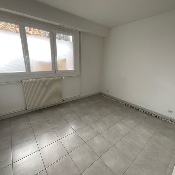 A LOUER - Quartier Avaricum / Près Fichaux - T2 de 52m² - Photo 1