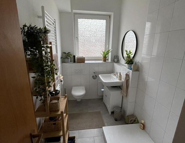 Kurzmiete im März/April: 2 Zimmer-Wohnung in Köln (Sülz) - Photo 1