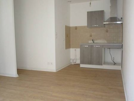 Location Appartement 1 pièce 27m² NARBONNE 11100 - Photo 4