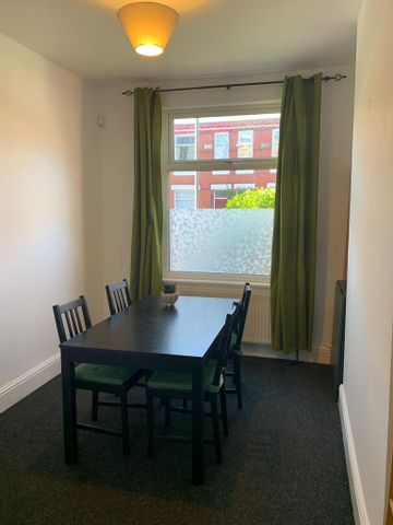 2 bedroom terraced house to rent - Photo 5