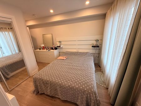 For Lease - 14 Wild Rose Gardens, Toronto, Ontario - Photo 2