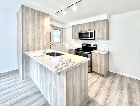 For Lease - 469 Queen Street Unit# A, Newmarket, Ontario - Photo 4