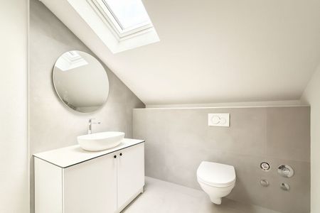 First rental after major renovation – stylish 2.5-room penthouse apartments in Grenchen - Photo 5