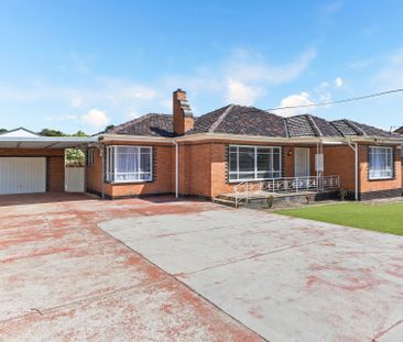 8 Carson Street, Mulgrave - Photo 6