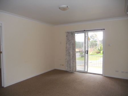 3 BEDROOM DUPLEX - Photo 4