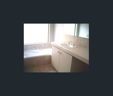 5 Wortel Court, Wilson, WA 6107 - Photo 6