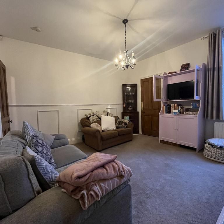 2 bedroom house to rent - Photo 1