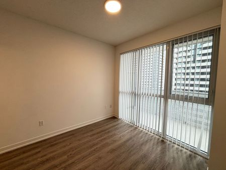 For Lease - 8 Interchange Way Unit# 2001, Vaughan, Ontario - Photo 2