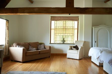 7 bedroom detached house to rent - Photo 4