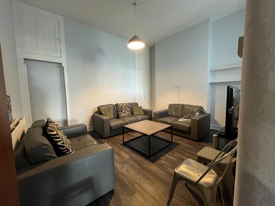 St. Lawrence Road, Plymouth - Photo 1