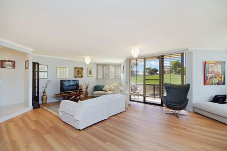FURNISHED UNIT - Photo 4