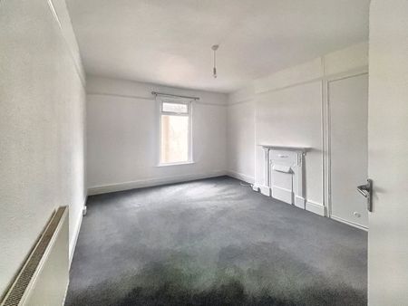 Pomphlett Road, Plymouth, Devon, PL9 - Photo 3