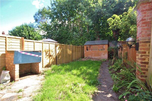 4 bedroom semi-detached house to rent - Photo 1