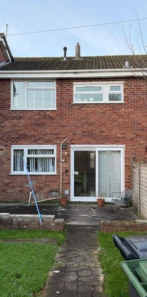 3 bedroom terraced house to rent - Photo 1