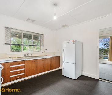 Wonderful cottage in bush setting - Photo 1