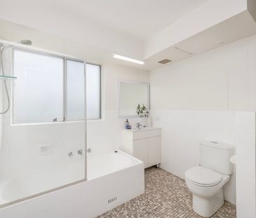 Elevated Bayside Living with Sweeping Water, City & Bridge Views - Photo 6