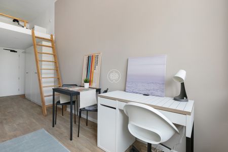 Apartament w prywatnym akademiku, Central Capmus - Photo 4