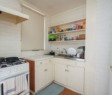 28/17 The Avenue, Crawley WA 6009 - Photo 3