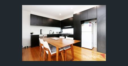 Modern Living with Park Views - Photo 5