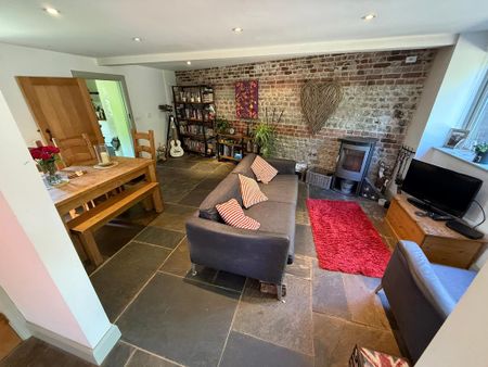 4 bedroom house to rent - Photo 3