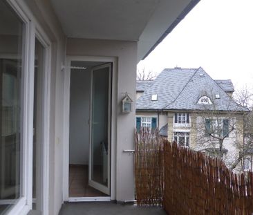 4 Helle Zimmer + Balkon & Einbauküche - Photo 3