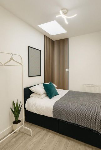 3 bedroom flat to rent - Photo 2