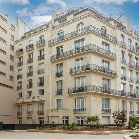 location Appartement T7 DE 360.2m² À PARIS - Photo 3