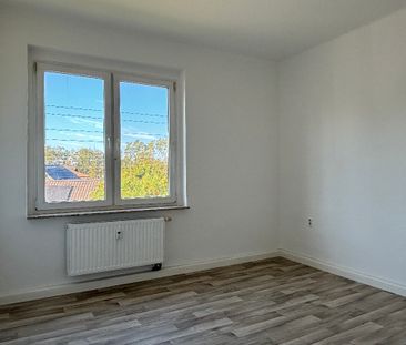 Renovierte 3-Raum-Wohnung in Branitz! - Photo 3