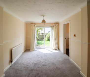 Ward Way, Witchford - Photo 3