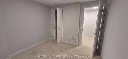 For Lease - 401 Glenroy Gilbert Drive Unit# 8, Barrhaven, Ontario - Photo 5